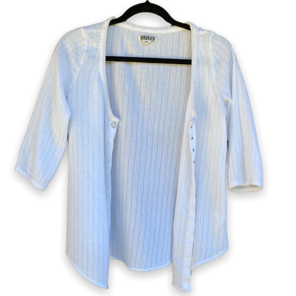 Quiksilver | White Cotten 3/4 Sleeve Snap Button Shirt- Size S